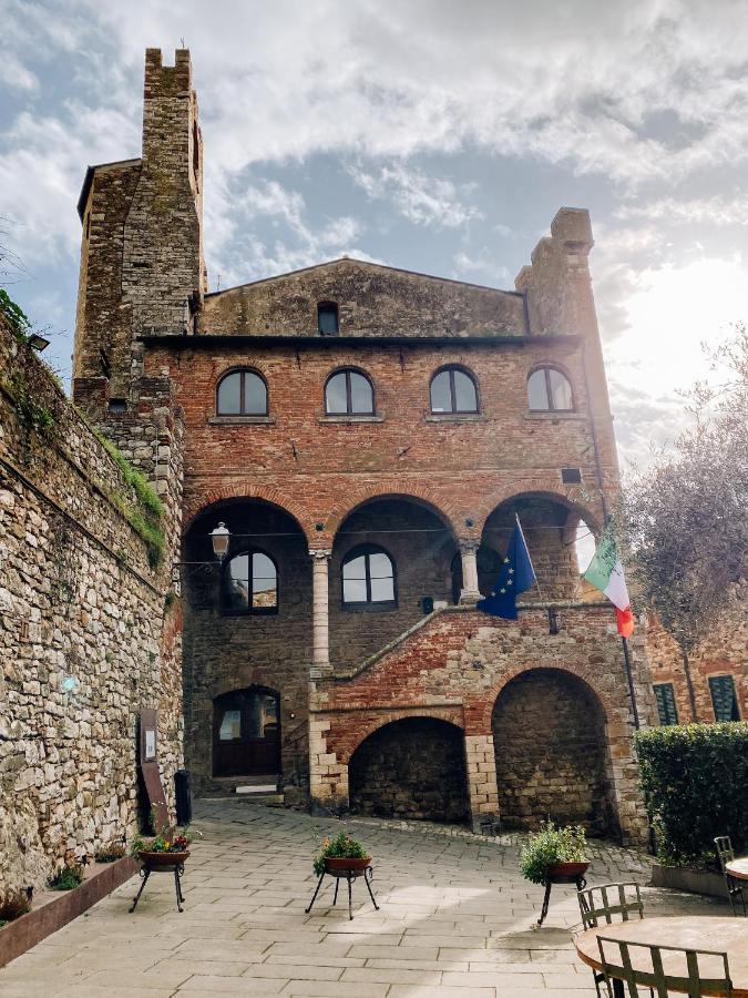 La Casa Nel Castello E Il Giardino Segreto Villa Suvereto Eksteriør bilde